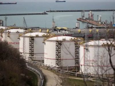 تاثیر توافق برجام بر قیمت نفت در جهان و ایران