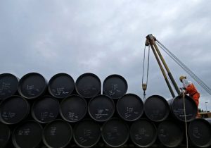 سقوط آزاد قیمت نفت/ غول‌های نفتی چین از بورس نیویورک خارج می‌شوند