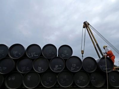 سقوط آزاد قیمت نفت/ غول‌های نفتی چین از بورس نیویورک خارج می‌شوند