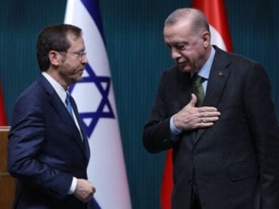 سخنگوی اردوغان: در حال مذاکره با اسرائیل برای انتقال گاز به اروپا هستیم