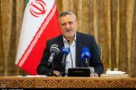 تکمیل پروژههای ریلی با تهاتر نفت / ۸ اَبر پروژه ریلی با تهاتر نفت تکمیل می شود