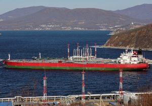 لهستان آماده ممنوعیت نفت روسیه شد