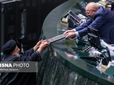 قوت بودجه: گسترش پوشش بیمه/ ضعف بودجه: برنامه نامشخص برای حل ناترازی نظام بانکی
