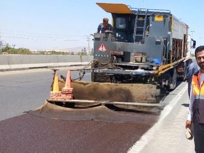 طرح میکروسرفیسینگ در آزادراه قم تهران عملیاتی شد