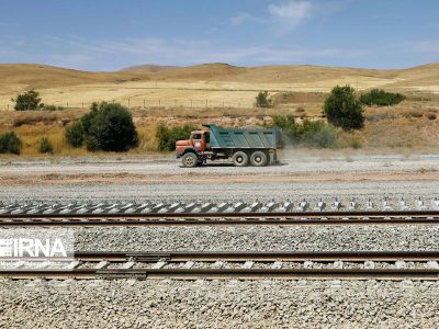ایران وروسیه قرار داد اجرایی راه آهن رشت – آستارا را امضا کردند