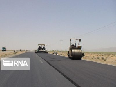 بیش از ۹۳۰ کیلومتربزرگراه وراه اصلی در فارس دردست احداث است