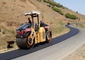 آسفالت ۱۳۰ هزار مترمربع معبر روستایی در شیروان