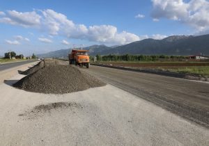 سه طرح راه سازی شهرستان بروجرد در حال اجراست