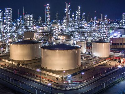 کاهش تولید پالایشگاههای نفت چین