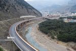 باز شدن گره دیگر از ترافیک تهران- گیلان/ قطعه پایانی آزادراه قزوین- رشت بهرهبرداری شد