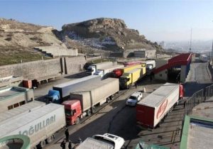صادرات کالا از گمرکات آذربایجان‌غربی طی یک ماه ۵۶ درصد افزایش یافت