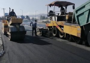 عملیات اجرای آسفالت در ۸ روستای شهرستان ایلام آغاز شد
