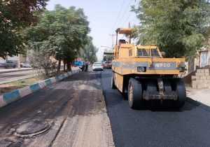 ۲۱ هزار مترمربع از معابر منطقه یک یزد آسفالت شد