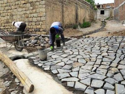 اجرای ۹۸ پروژه عمرانی در روستاهای دشتستان