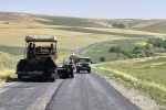 جذب قیر تهاتری برای اجرای نهضت آسفالت روستایی در بوکان