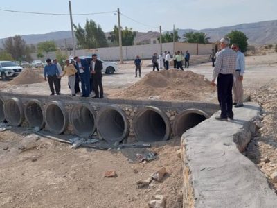 وحدت مردم و مسئولان شرط اصلی پیشرفت است