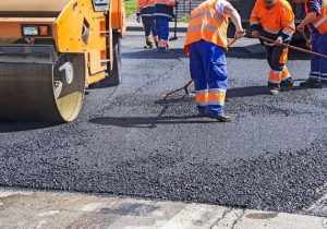 ۱۵ میلیون مترمربع معابر شهری استان کرمان آسفالت می شود