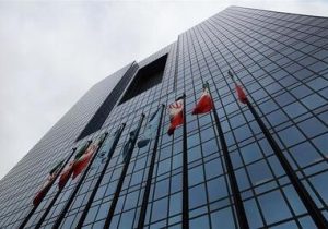 فروش ارز صادرکنندگان فولاد و نفت در «تالار دوم» آزاد شد