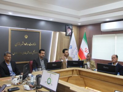 توسعه محلهمحور و تقویت همکاری شهرداریها و راه و شهرسازی، محور نشست بازآفرینی شهری فارس