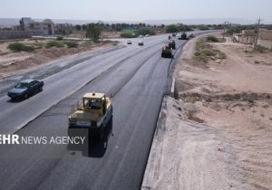 اجرای عملیات آسفالت در روستای قلعه جوق ملکشاهی با ۵۰ میلیارد ریال