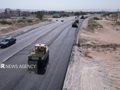 اجرای عملیات آسفالت در روستای قلعه جوق ملکشاهی با ۵۰ میلیارد ریال