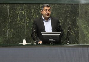 نماینده ساری: اقتصاد عادلانه در مجلس پیریزی شود