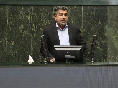 نماینده ساری: اقتصاد عادلانه در مجلس پیریزی شود