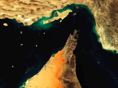 درآمد نجومی ایران از دریافت عوارض از تنگه هرمز/ متحدان آمریکا درحال مذاکره با ایران هستند