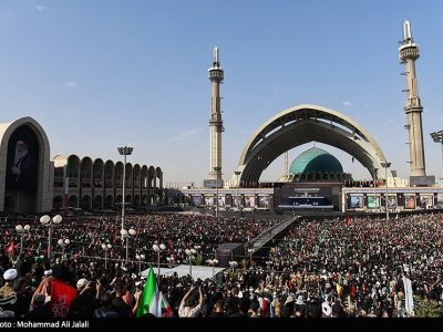 مراسم وداع با امام شهید و طنین شعار خونخواهی