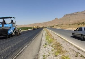اجرای عملیات بهسازی آسفالت در ۱۶۸ کیلومتر از مسیرهای سیستان و بلوچستان