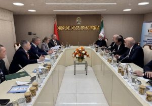 دیدار اژه ای با جمعی از تجار و فعالان اقتصادی ایرانی و هندی