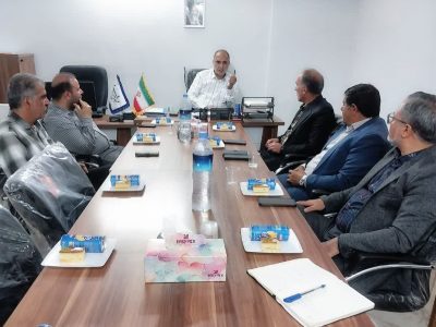 دیدار بیاتی با شهردار و اعضای شورای اسلامی شهر آشتیان/اختصاص ۱۰۰ تن قیر تهاتری برای آسفالت جاده سلامت آشتیان
