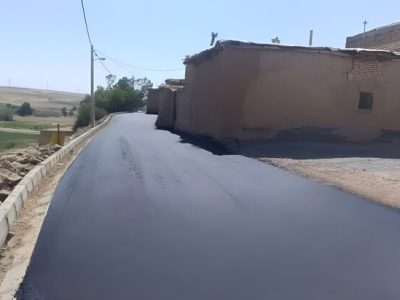 بهسازی و آسفالت معابر روستای سواران فریدن با اعتبار ۴۰ میلیارد ریال