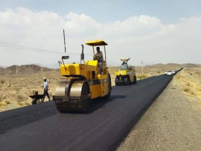 آسفالت معابر ۹ روستای سیروان اجرا شد