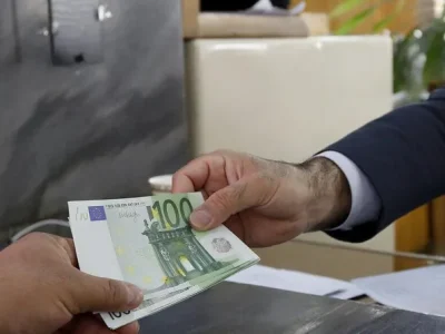 رفع تعهد ارزی صادرکنندگان؛ جزئیات تصمیم جدید دولت